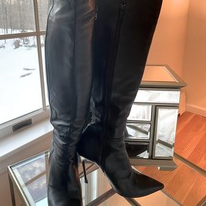 Christian Louboutin leather boots 37,5